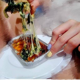 ผักโขมอบชีส