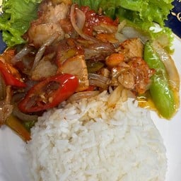 เนื้อแดง ราดข้าว