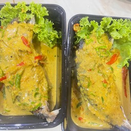 ฉูฉี่ปลาทูนึ่ง 1 ตัว