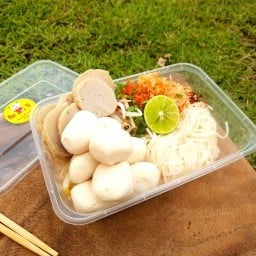 ร้านกิมอู ก๋วยเตี๋ยวแห้งโบราณ ตลาดชลประทาน