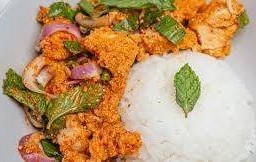 ข้าวไก่แซ่บ