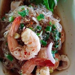 ลาบวุ้นเส้นกุ้งสุก