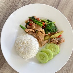 คะน้าหมูชิ้น (กับ)