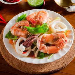 ยำวุ้นเส้นทะเล