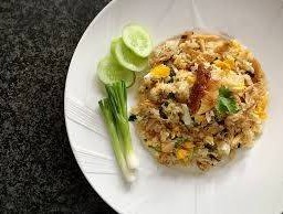 ข้าวผัดไก่