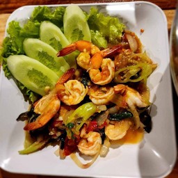 กะเพรากุ้ง (เป็นกับ)