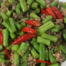 ผัดถั่วหมูสับ + ข้าว
