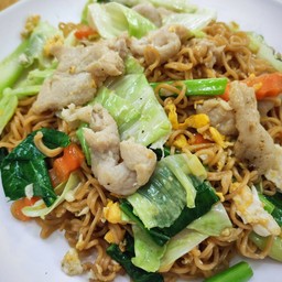 ผัดมาม่า