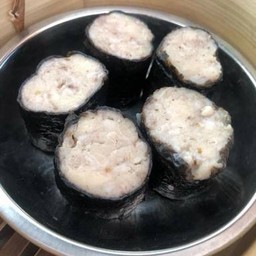 หมูห่อสาหร่าย