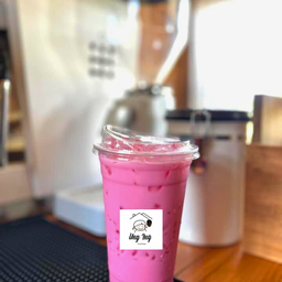 นมชมพูเย็น