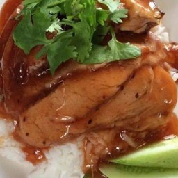 ข้าวหมูแดง