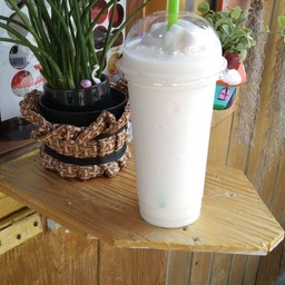 นมหมีปั่น