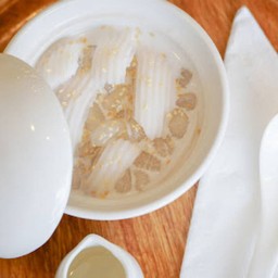 ครองแครงมะพร้าวอ่อนกะทิสด