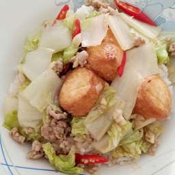 ผัดผักกาดขาวเต้าหู้ไข่ (กับข้าว)