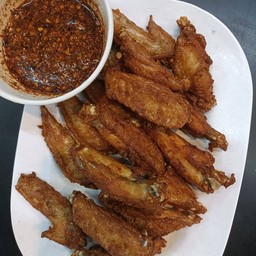 ปีกไก่ทอด