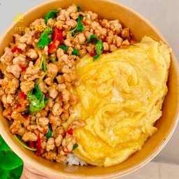ข้าวกระเพราะหมูสับ +ไข่ข้น