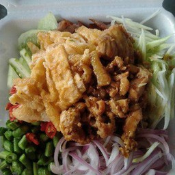 ข้าวคลุกกะปิ