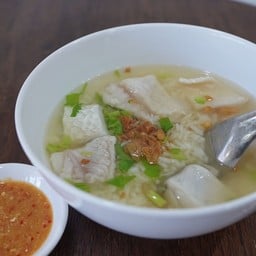 ข้าวต้มปลากระพง