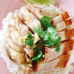 ข้าวมันไก่ +หมูกรอบ