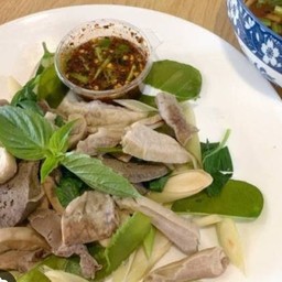 ลวกจิ้มหมู -เนื้อ
