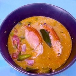 ต้มยำทะเลน้ำข้นใหญ่