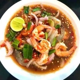 ยำกุ้งทูโทน