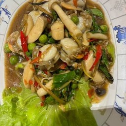 หอยเชลล์ผัดฉ่า