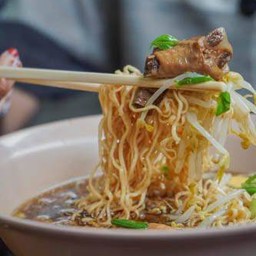 ครัวอิ่มทิพย์ ถ.กันทรลักษ์