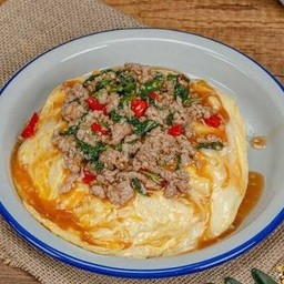 ข้าวกะเพราไข่ข้น