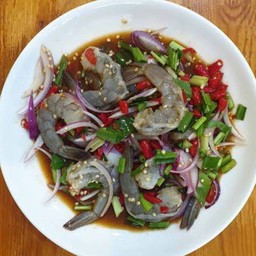 ยำกุ้งสด