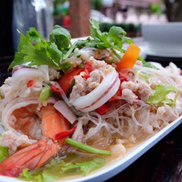 ยำวุ้นเส้นรวมมิตร