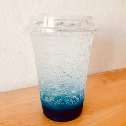 บลูเลมอนโซดา