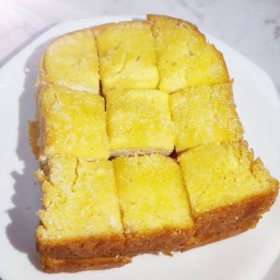 เฉาก๊วยแมวดำ เฉาก๊วยแมวดำ,ขนมปังปิ้ง