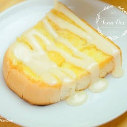 ขนมปังปิ้งเนย + นมข้น