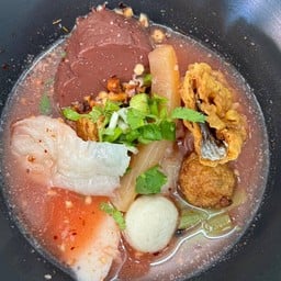 ร้านเจ๊เห่าพร้อมกิน ถนนสุรศักดิ์1 ( ตลาดศรีเจริญ ) ไม่มีสาขา