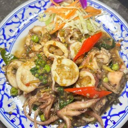 หมึกไข่ผัดฉ่า