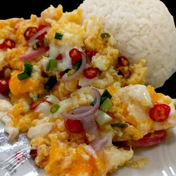 ข้าวหอม ไข่ขยี้ พริกน้ำปลา