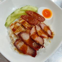 อาตี๋บะหมี่เกี๊ยว