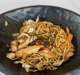 ยากิโซบะไก่