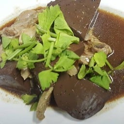 เลือดเป็ดพะโล้