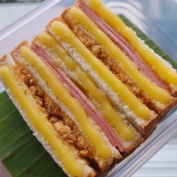 โบราณทะลัก