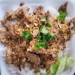 หมูทอดกระเทียม