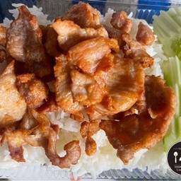 หมูชิ้นทอด ราดข้าว