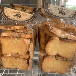 ขนมปังเนยกระเทียม