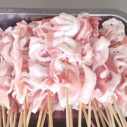 สามชั้น