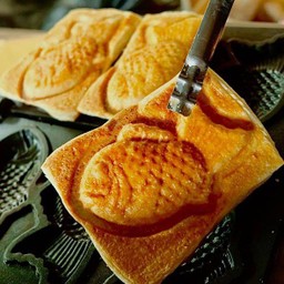 ขนมปลาไทยากิ