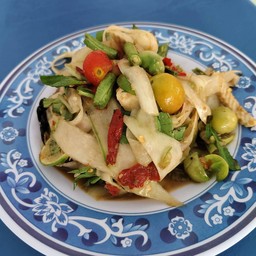 ส้มตำมะละกอเส้นใหญ่