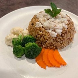 ข้าวผัดน้ำพริกนรกเนื้อปู