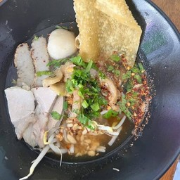 ก๋วยเตี๋ยวต้มยำ หมูโบราณ