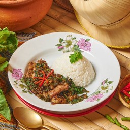 ข้าวกะเพราหมูตังเม